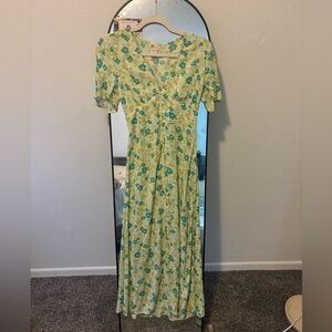 Billabong floral flowy dress
